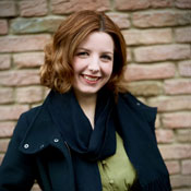 Maike Schultze-Rhonhof